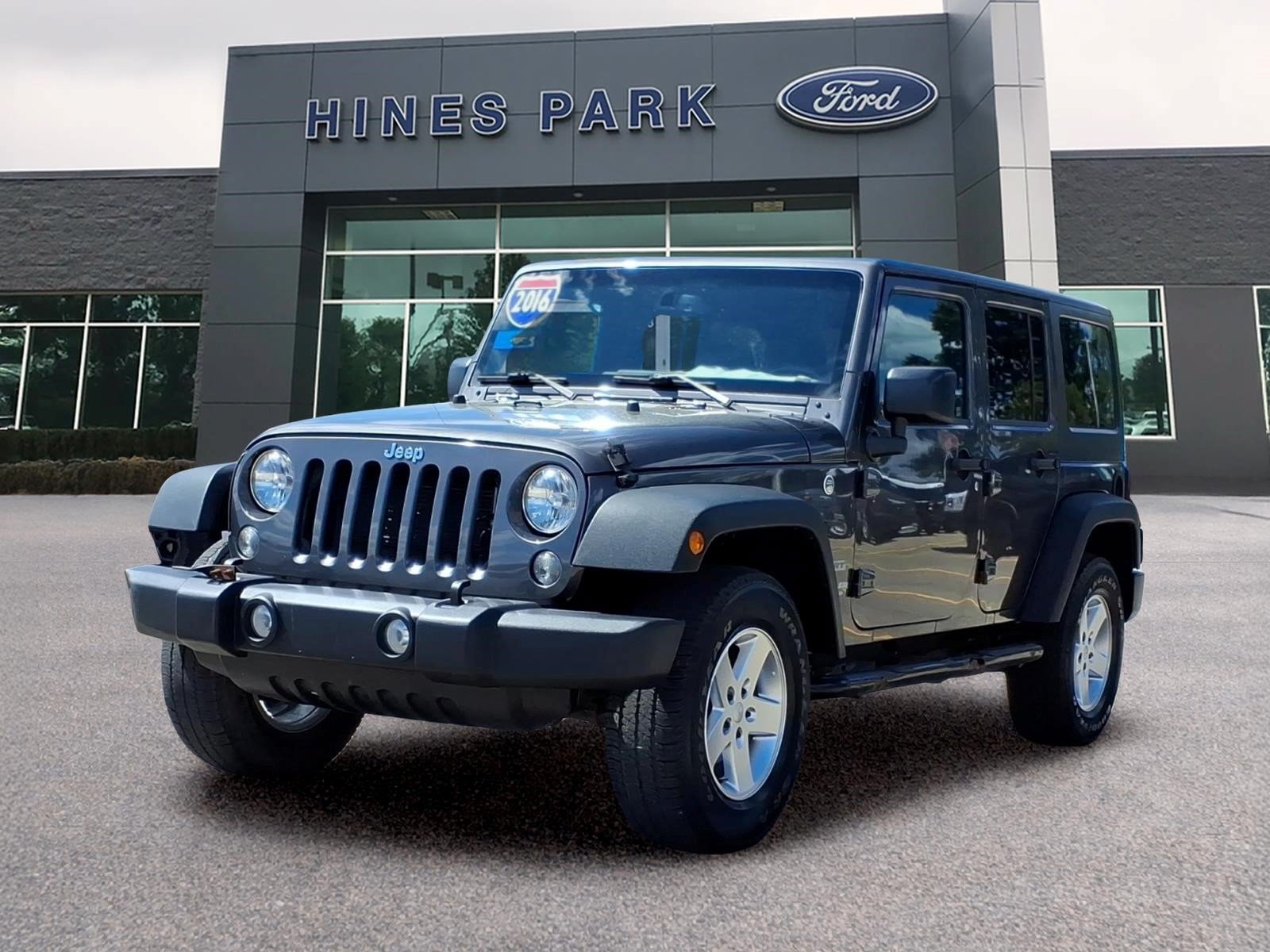 Used 2016 Jeep Wrangler Unlimited Sport w/ Quick Order Package 24S AWD/4WD image 3