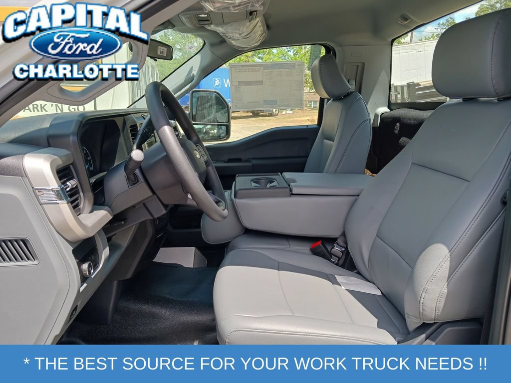 New 2026 Ford F250 XL w/ XL Chrome Package RWD image 11