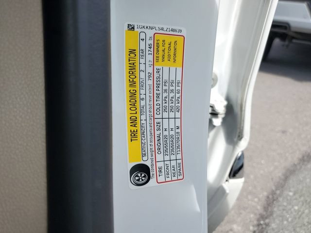Used 2020 GMC Acadia Denali w/ LPO, Floor Liner Package FWD image 31