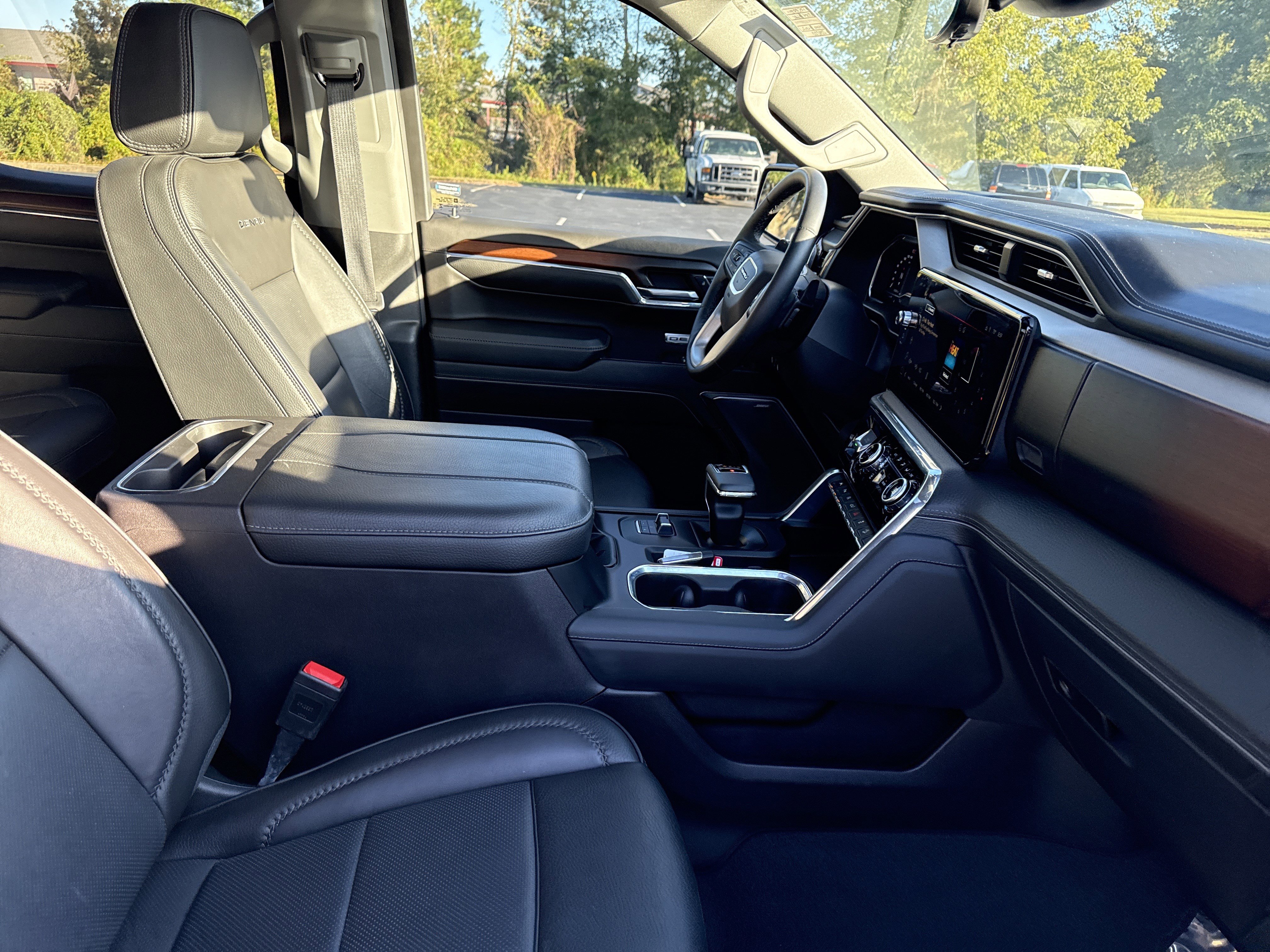 Used 2024 GMC Sierra 1500 Denali w/ Technology Package image 37