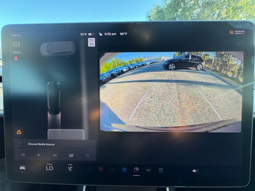 Used 2019 Tesla Model 3 Mid Range image 25