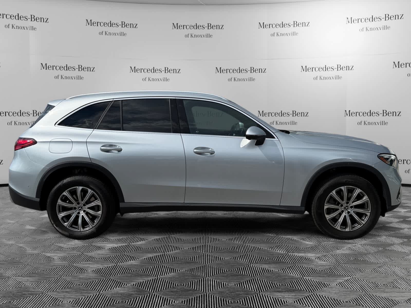 Certified 2023 Mercedes-Benz GLC 300 4MATIC image 3