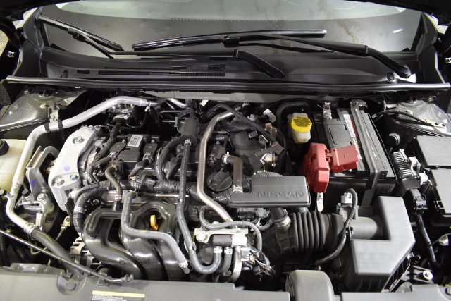 Certified 2025 Nissan Sentra SR w/ Midnight Edition FWD image 35
