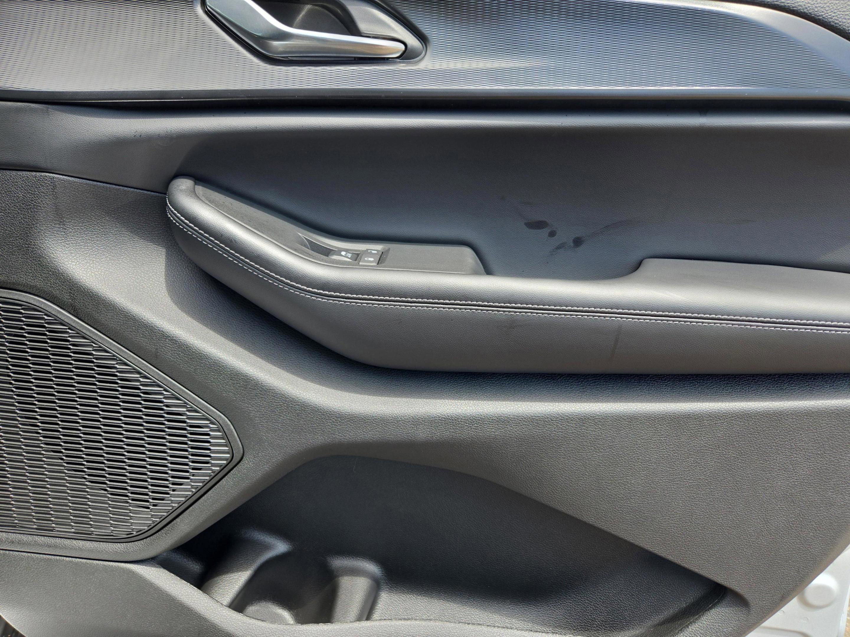 New 2025 Jeep Grand Cherokee L Altitude image 47