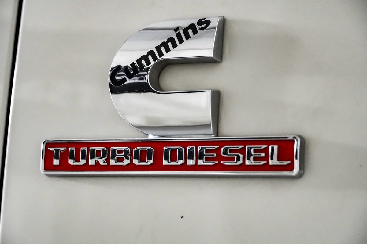 Used 2021 RAM 3500 Limited AWD/4WD image 43