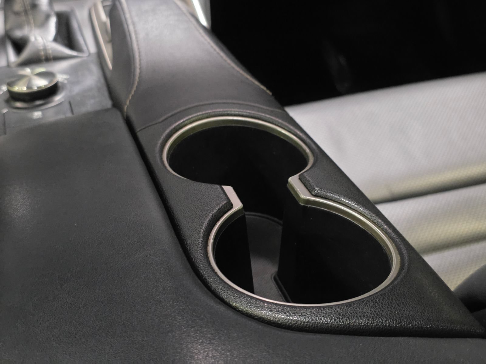 Used 2017 Lexus IS 350 F Sport RWD image 31