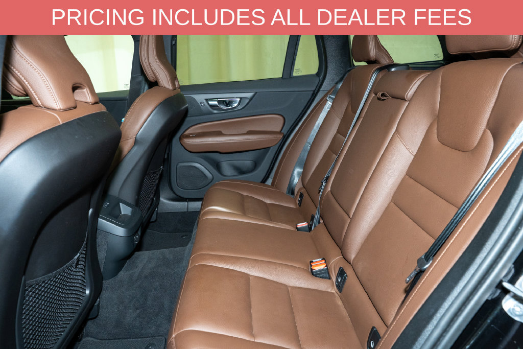 Used 2025 Volvo V60 B5 Cross Country Plus AWD/4WD image 9