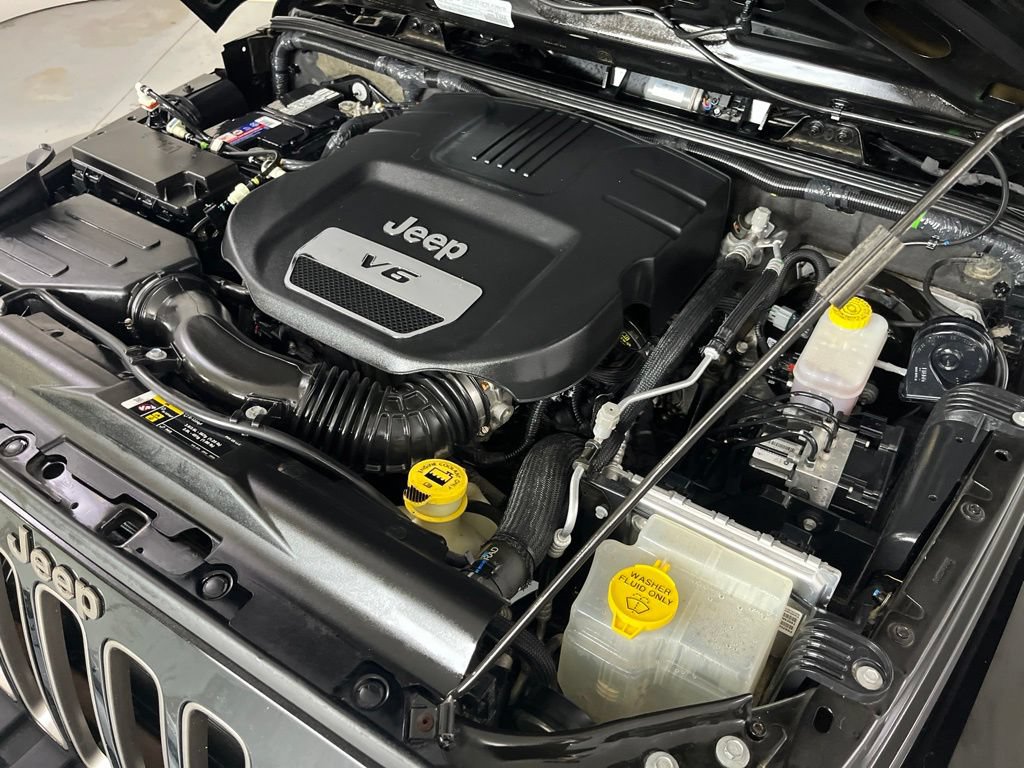 Used 2018 Jeep Wrangler Unlimited Sport AWD/4WD image 12