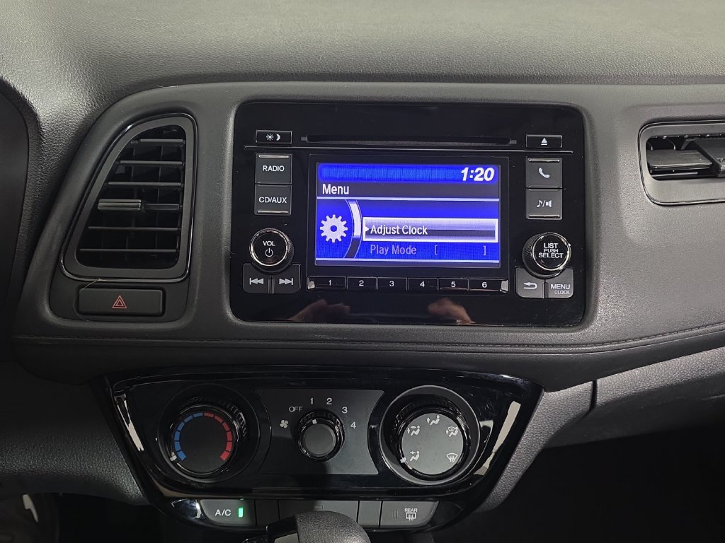 Used 2016 Honda HR-V LX image 18