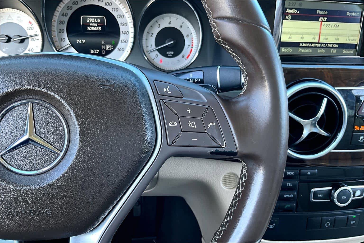 Used 2015 Mercedes-Benz GLK 350 2WD image 22