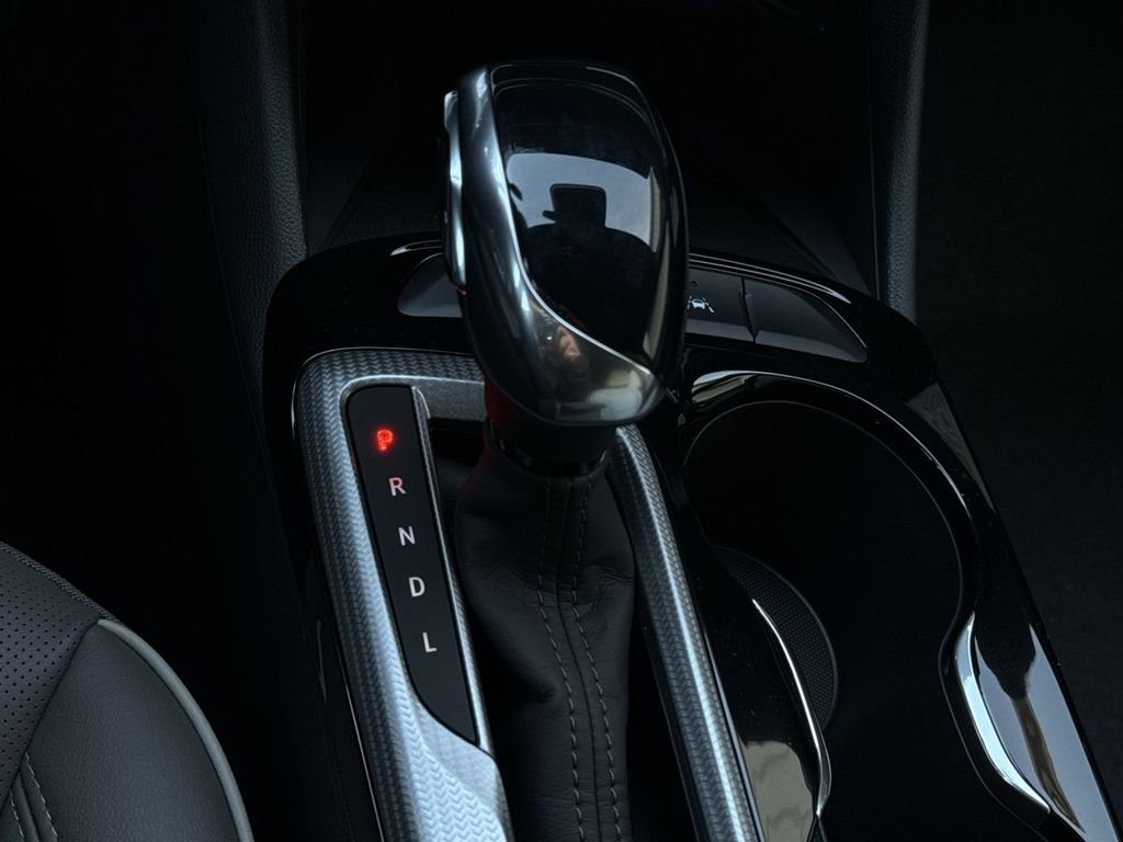 New 2026 Buick Envista Avenir image 21