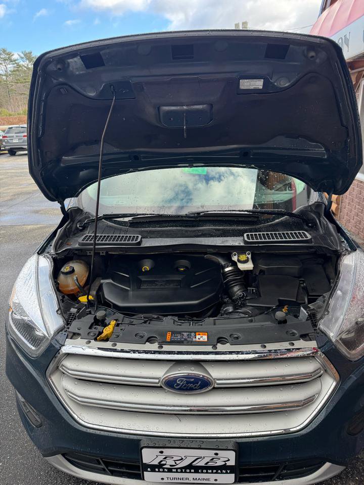 Used 2019 Ford Escape Titanium AWD/4WD image 21