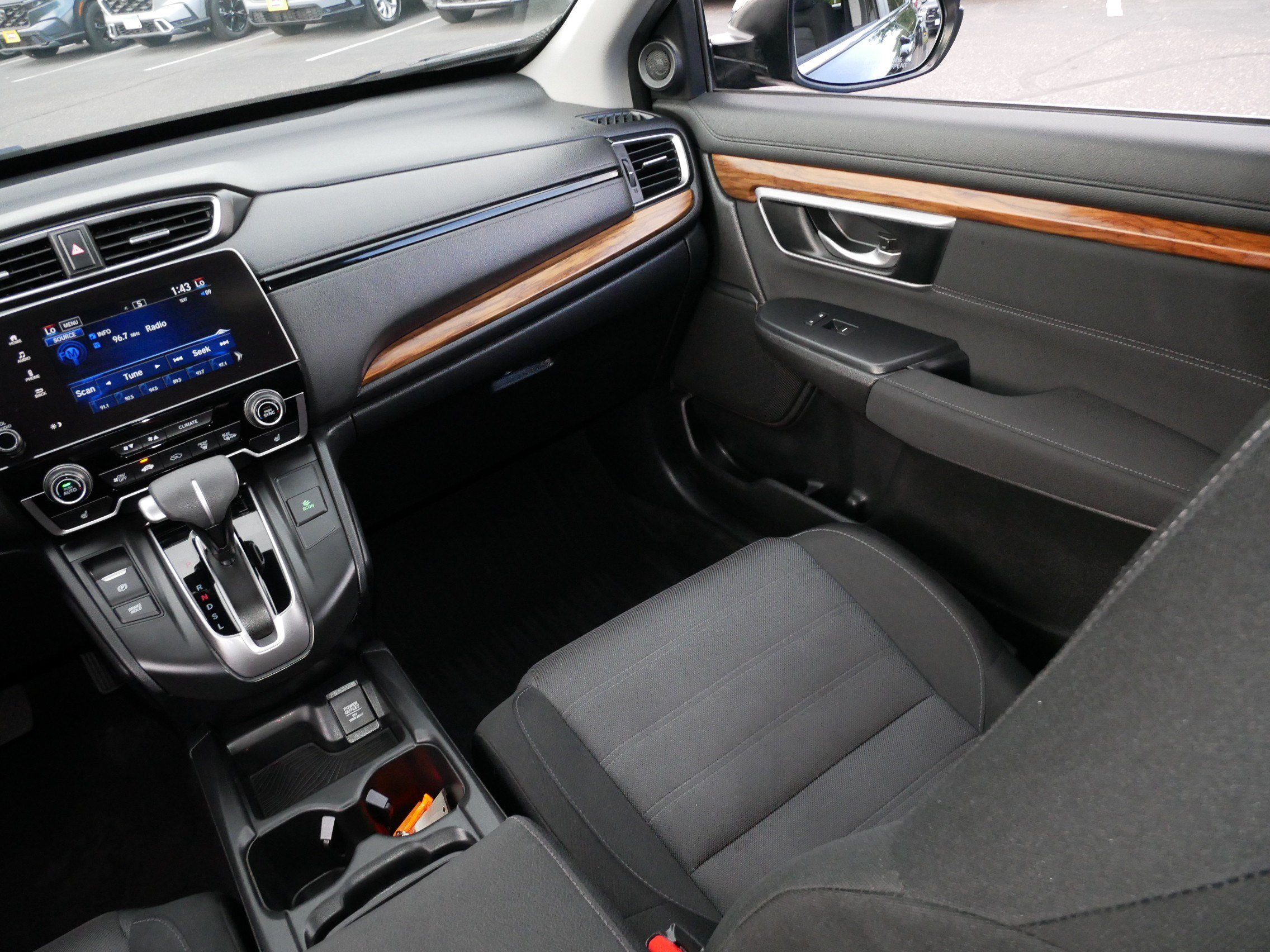 Used 2017 Honda CR-V EX image 11