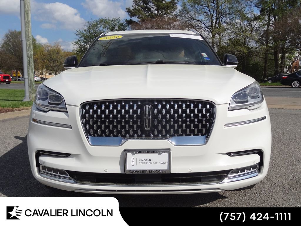 Used 2024 Lincoln Aviator Black Label w/ Dynamic Handling Package image 5