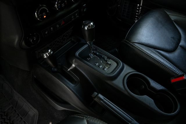 Used 2014 Jeep Wrangler Rubicon w/ Dual Top Group image 33