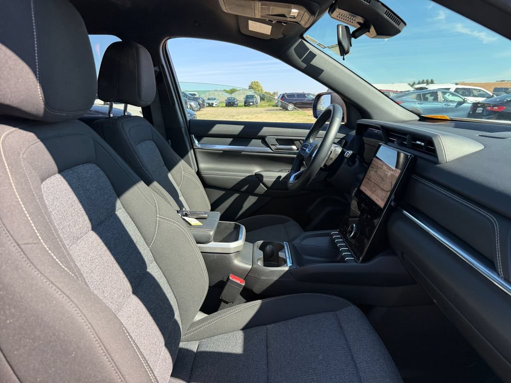 Used 2025 GMC Terrain Elevation AWD/4WD image 42