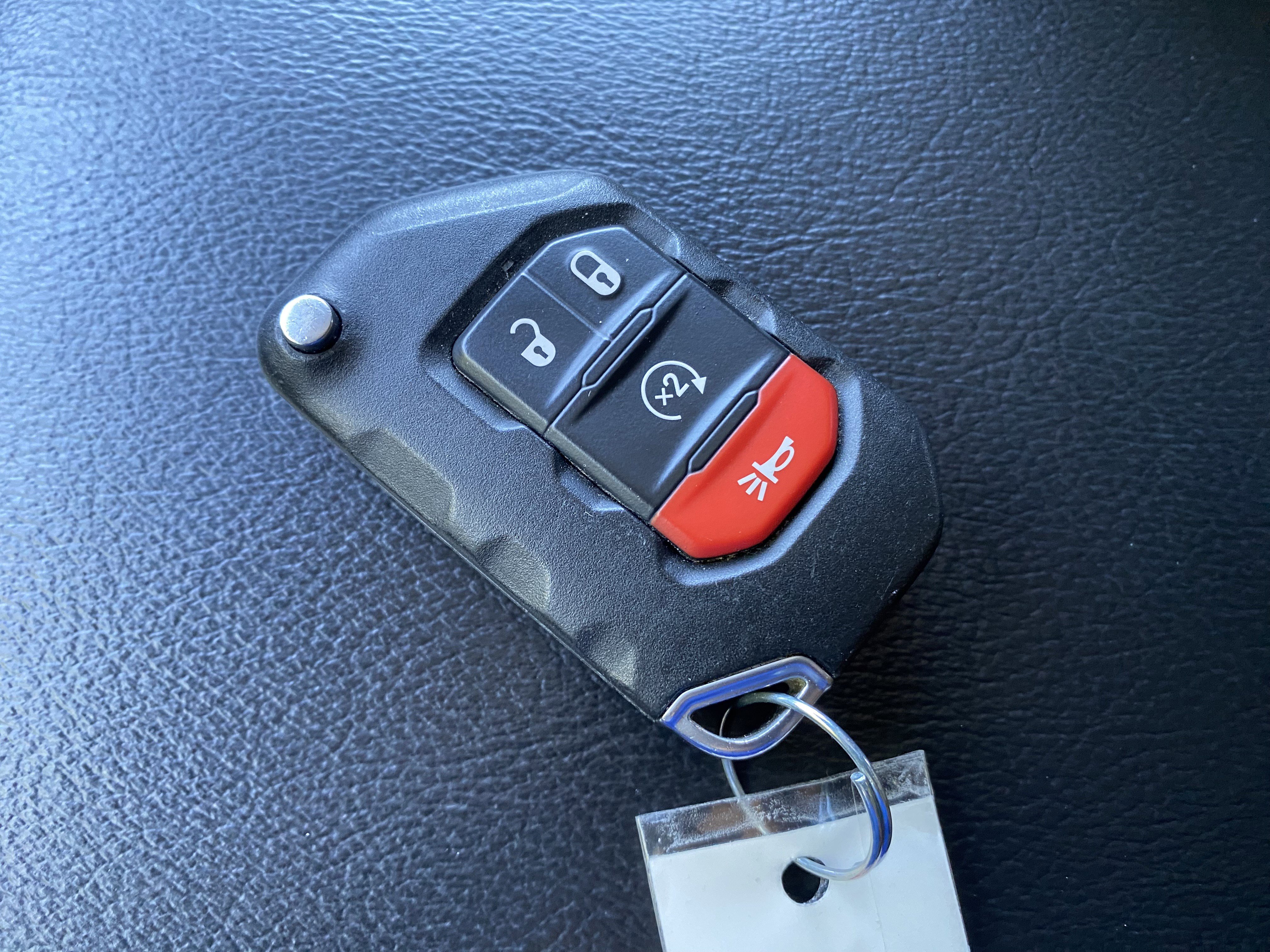 Used 2020 Jeep Gladiator Overland AWD/4WD image 38