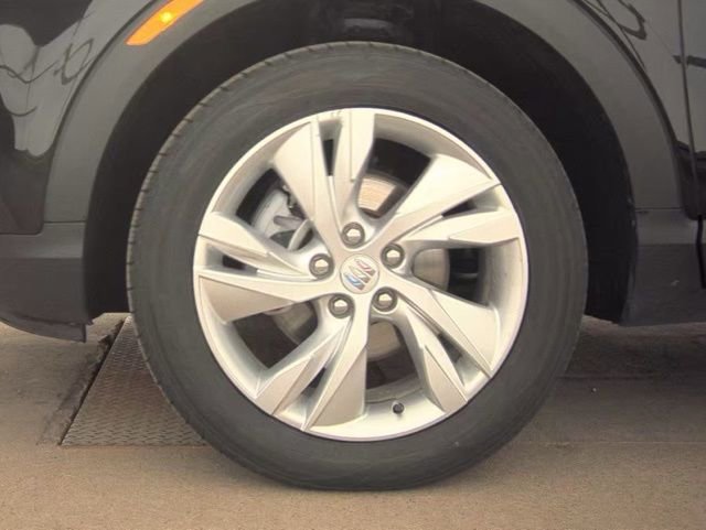 Used 2025 Buick Encore GX Preferred AWD/4WD image 10