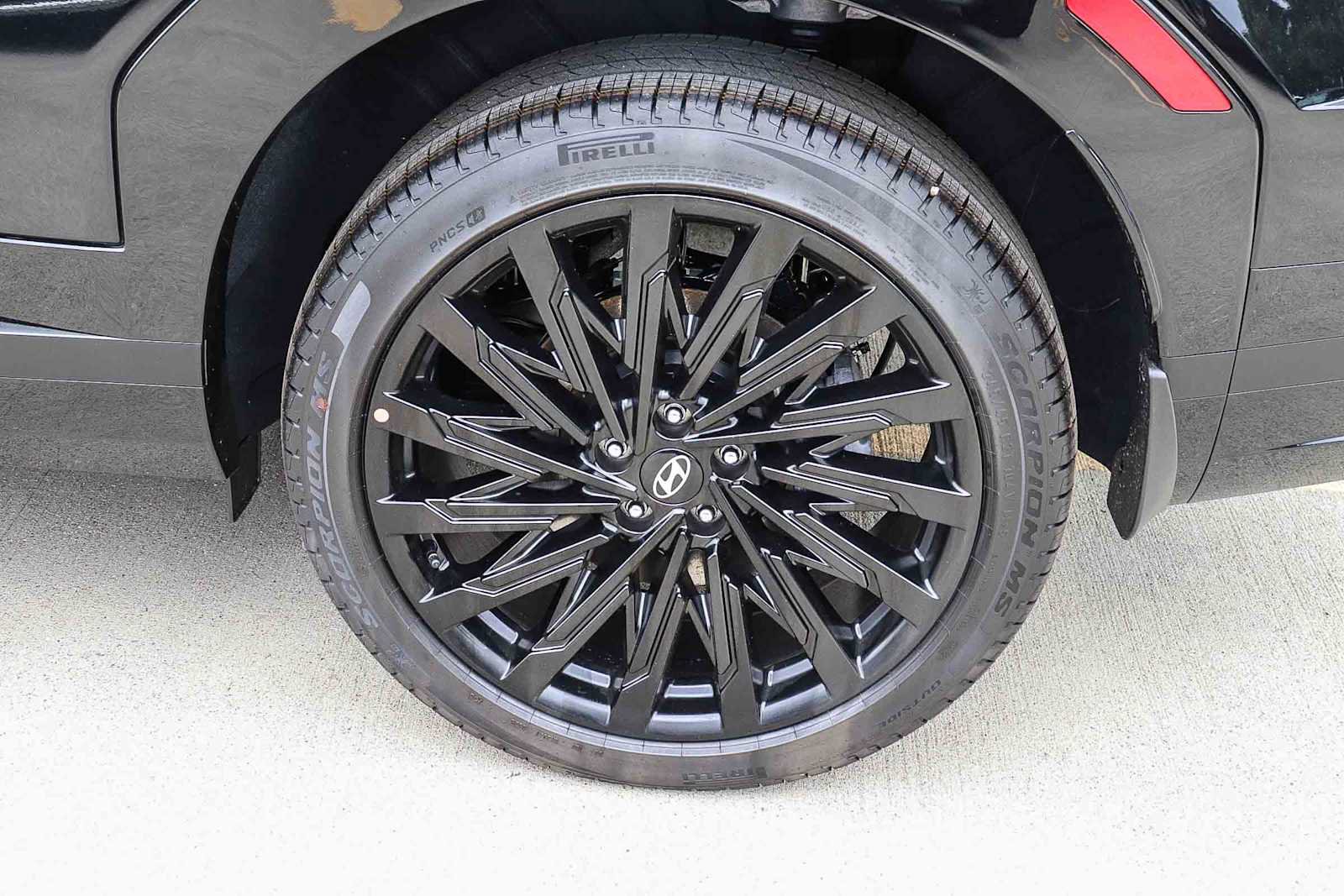 New 2026 Hyundai Santa Fe Calligraphy FWD image 13