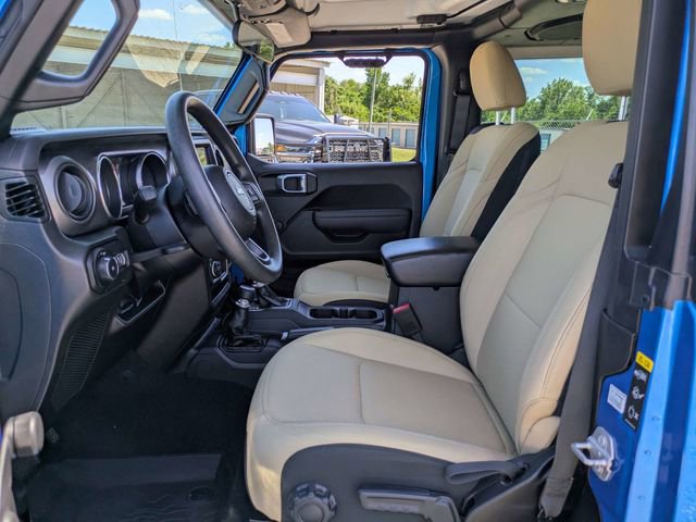 Used 2022 Jeep Wrangler Sport image 16