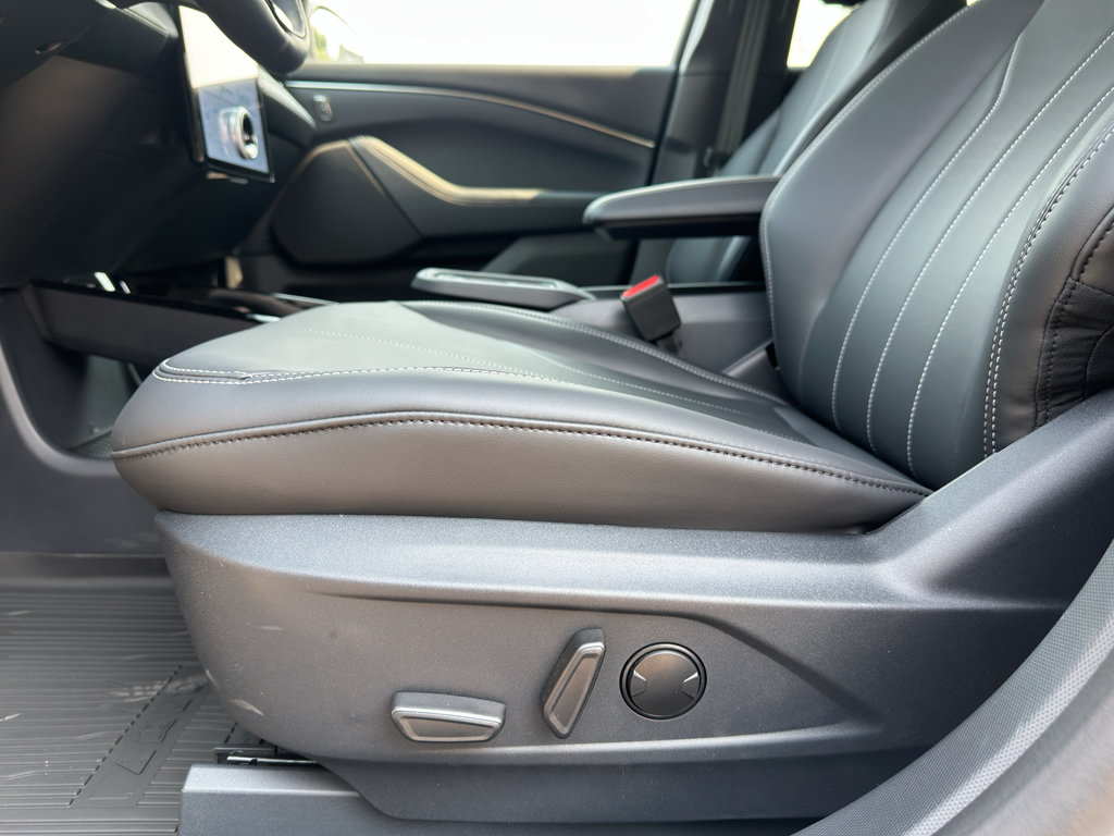 New 2026 Ford Mustang Mach-E Select w/ Interior Protection Package AWD/4WD image 11