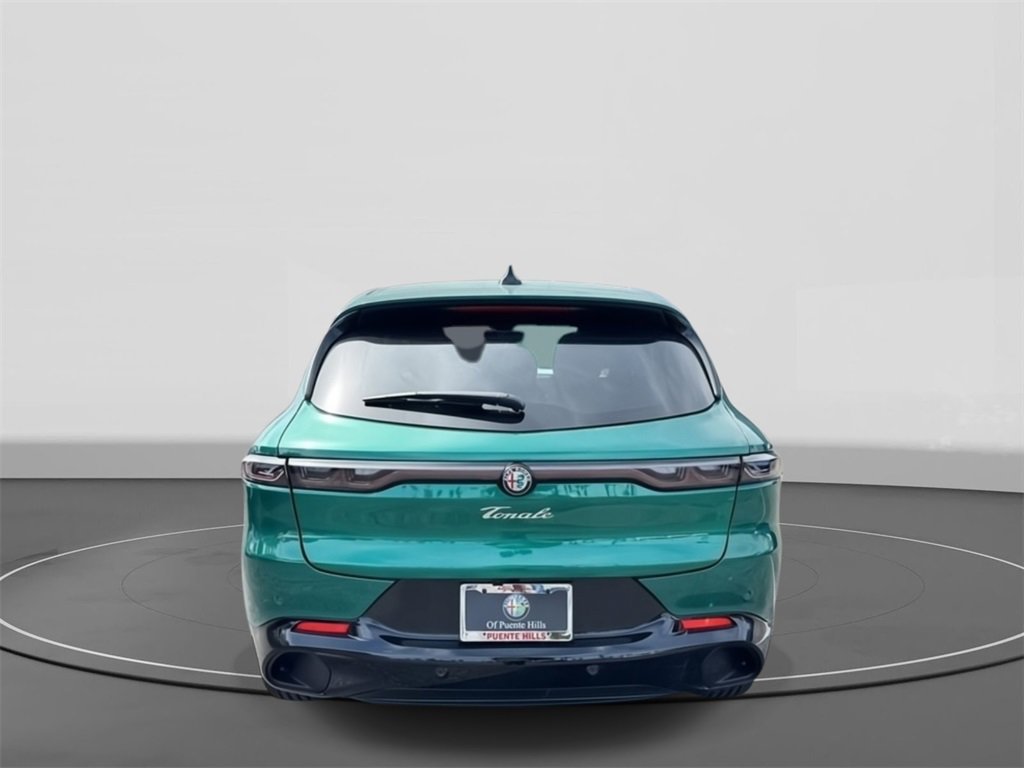 New 2025 Alfa Romeo Tonale w/ Premium Package image 5