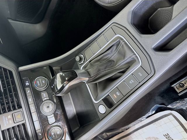 Used 2024 Volkswagen Jetta SE image 15