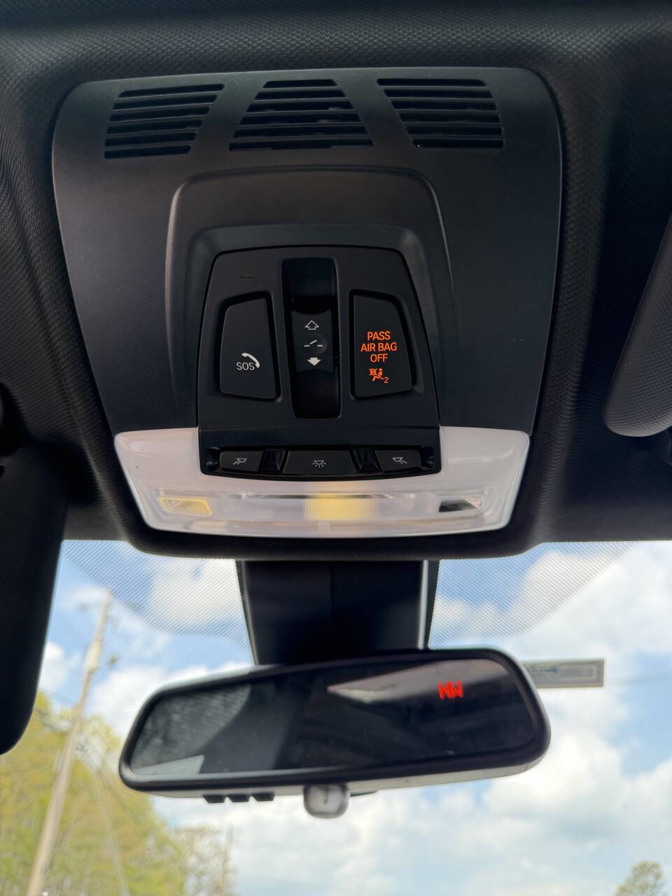 Used 2017 BMW 330e image 23