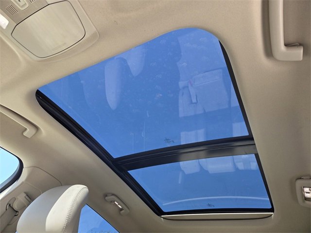 Used 2017 Lincoln MKX Reserve image 21