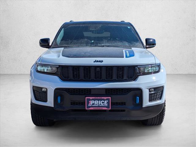 Used 2023 Jeep Grand Cherokee Trailhawk image 2