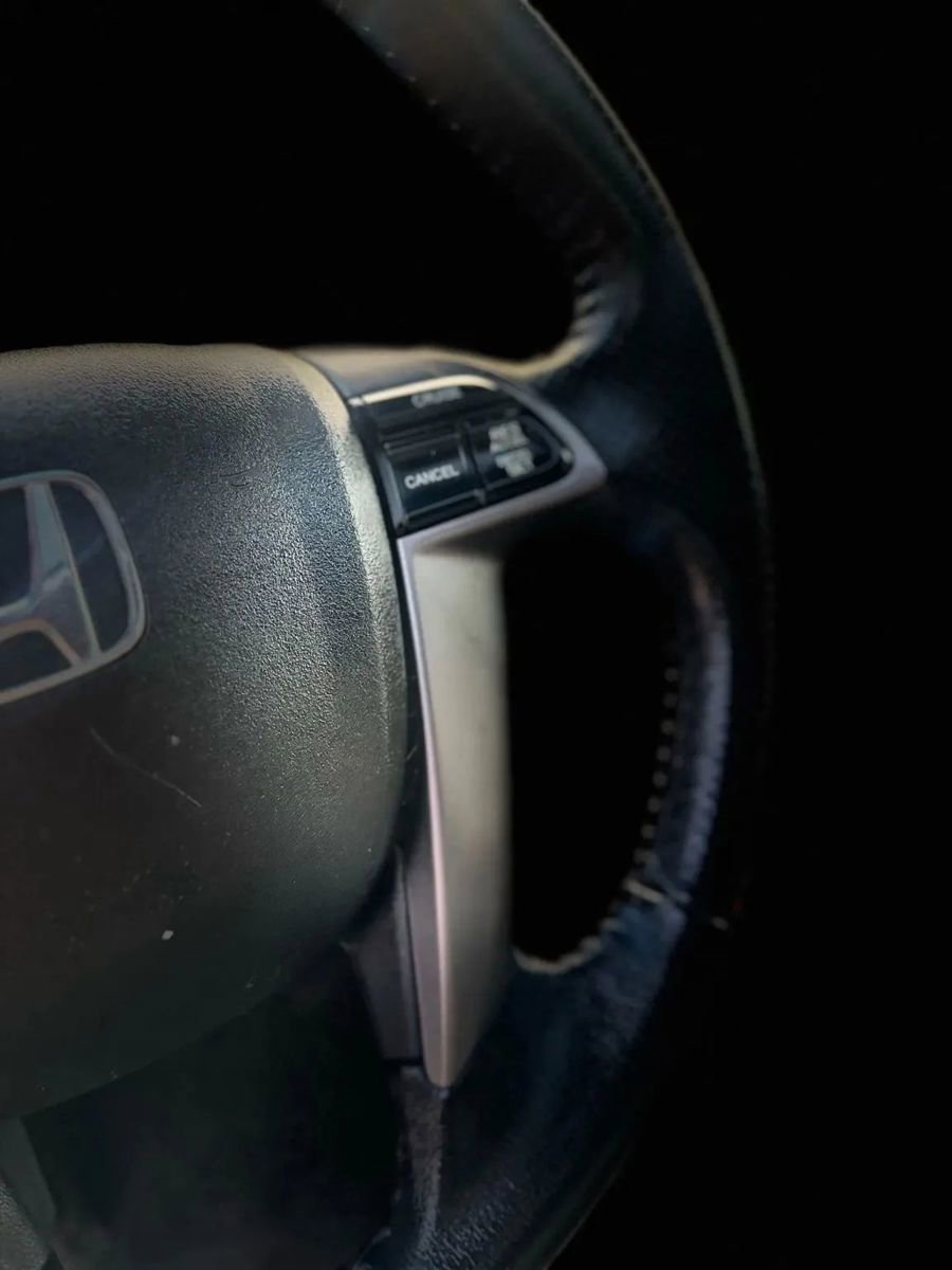 Used 2012 Honda Odyssey EX-L image 21