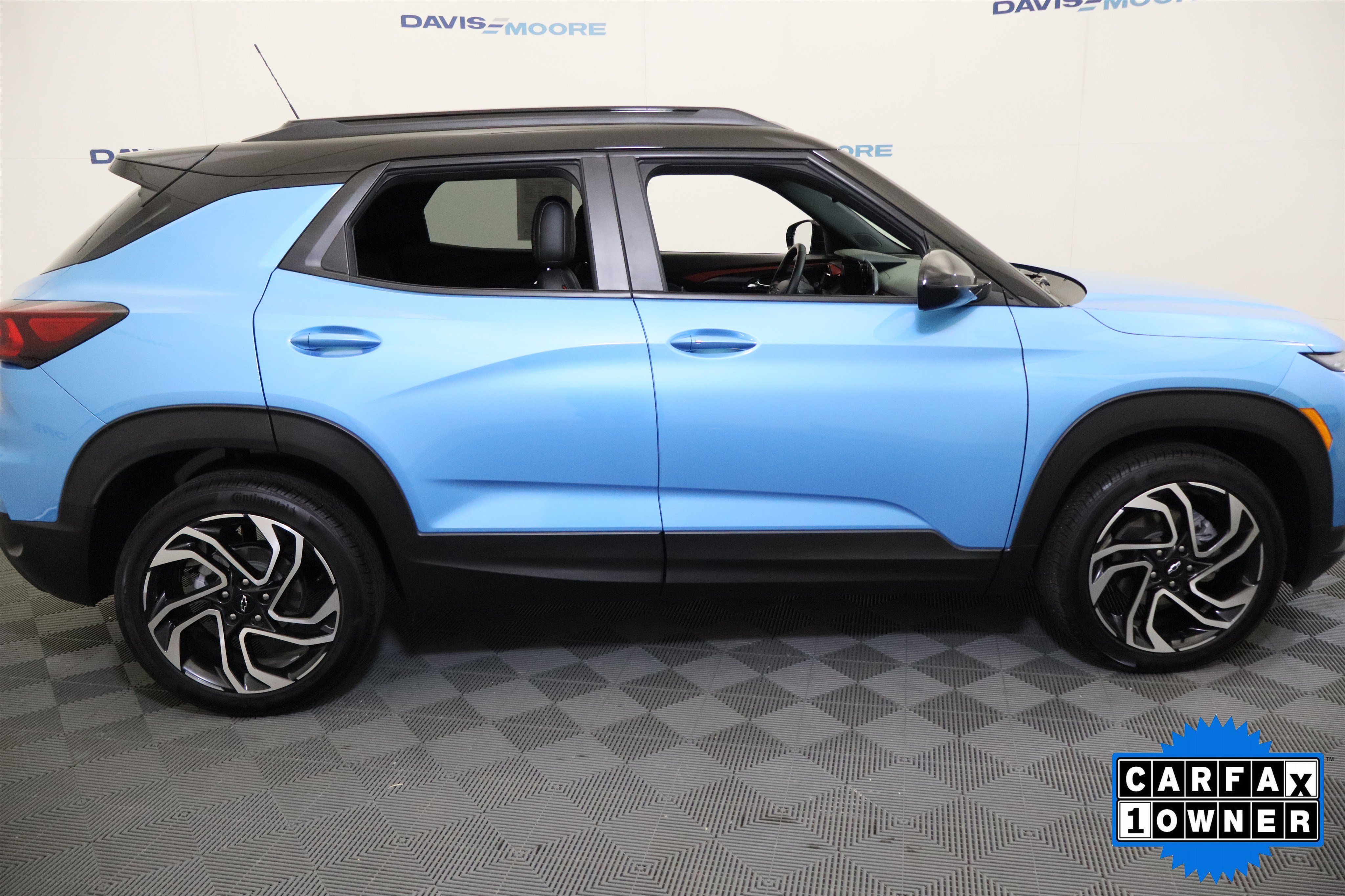 Used 2025 Chevrolet TrailBlazer RS w/ Convenience Package image 5