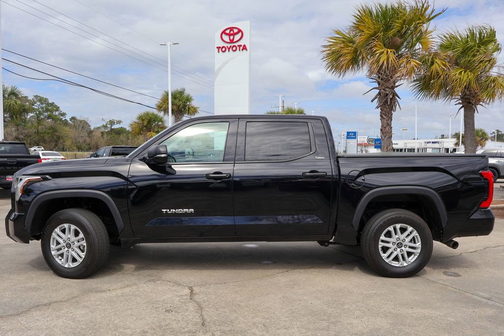 Used 2023 Toyota Tundra SR5 w/ SR5 Convenience Package AWD/4WD image 25