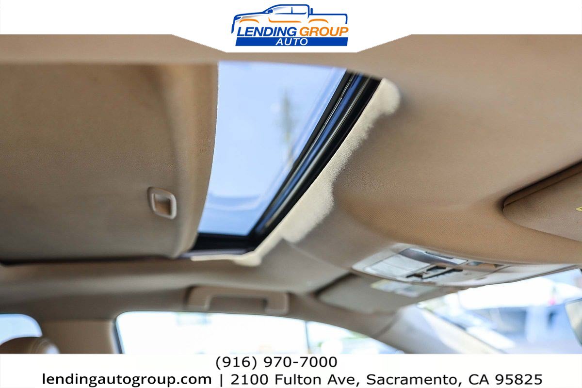 Used 2019 Toyota Highlander Limited image 14