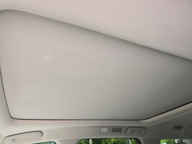 Certified 2025 Nissan Pathfinder SL w/ SL Premium Package FWD image 24