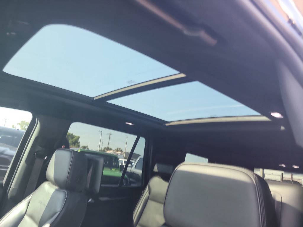 Used 2021 GMC Yukon Denali image 22
