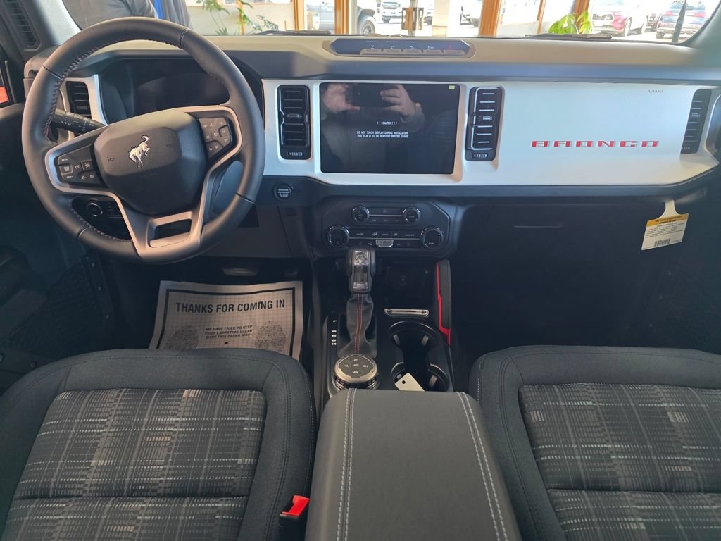 New 2025 Ford Bronco Heritage Edition AWD/4WD image 5