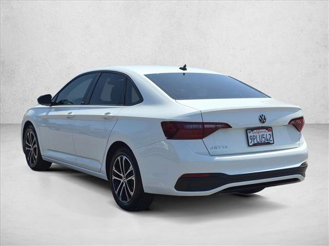 Used 2024 Volkswagen Jetta Sport FWD image 8