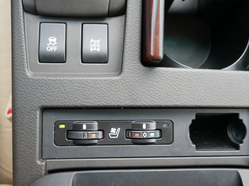 Used 2013 Lexus RX 350 AWD w/ Navigation Pkg image 26