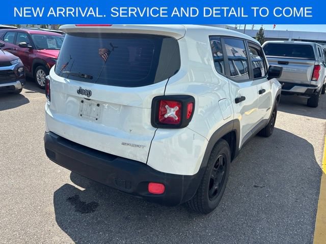 Used 2015 Jeep Renegade Sport w/ Power & Air Group FWD image 8