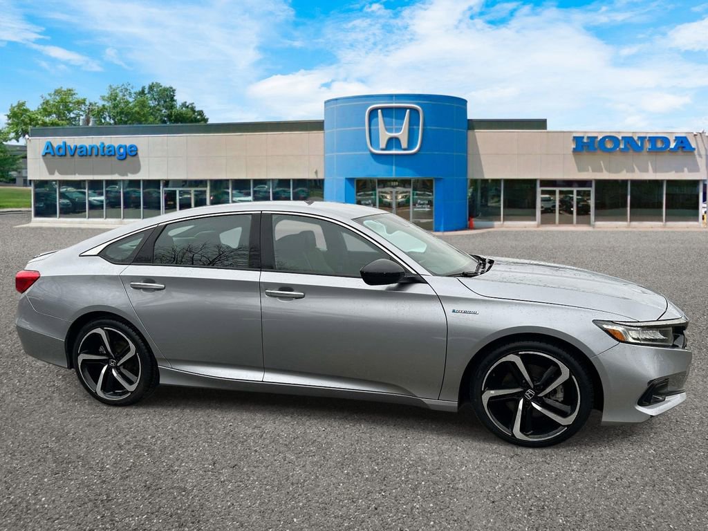 Certified 2022 Honda Accord Sport image 3