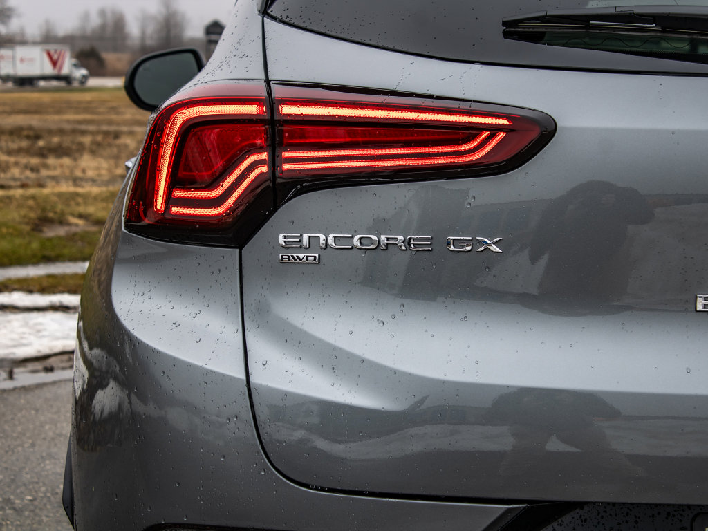 Used 2026 Buick Encore GX Sport Touring w/ Advanced Technology Package image 10