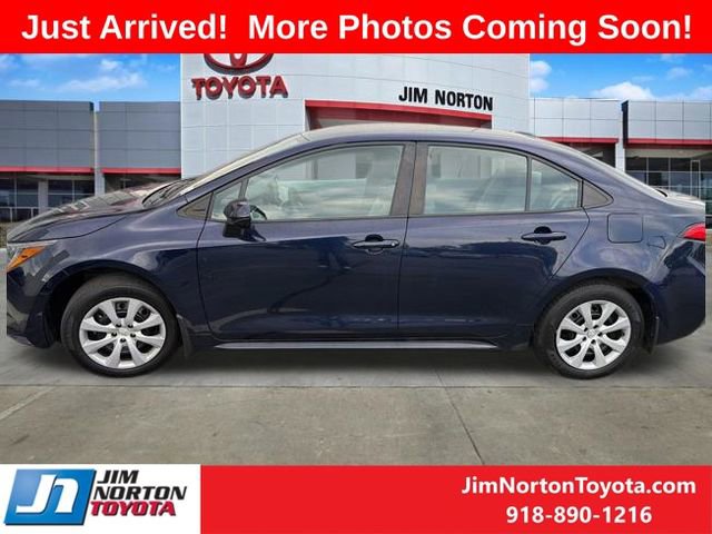 Used 2022 Toyota Corolla LE FWD image 4