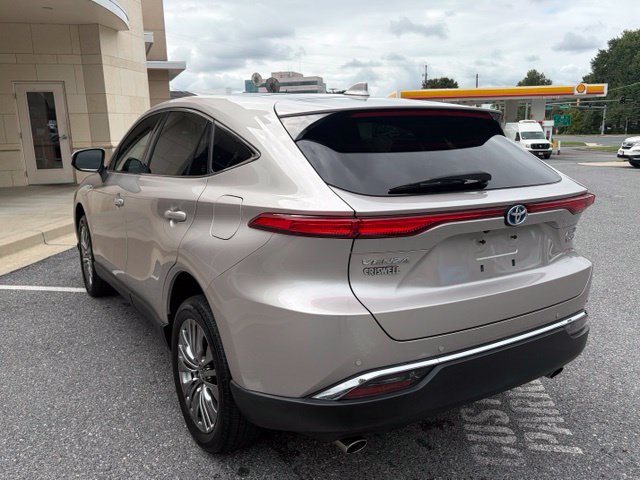 Used 2021 Toyota Venza Limited w/ Advanced Technology Package AWD/4WD image 3