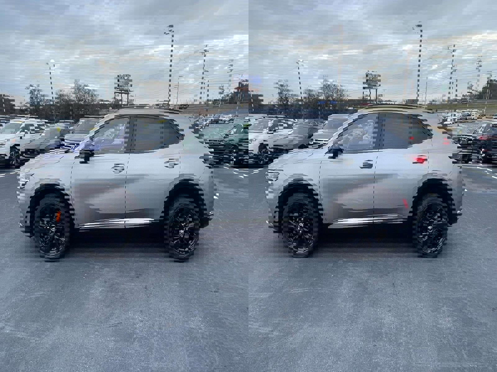 Used 2023 Buick Envision Essence w/ Sport Touring Package image 6