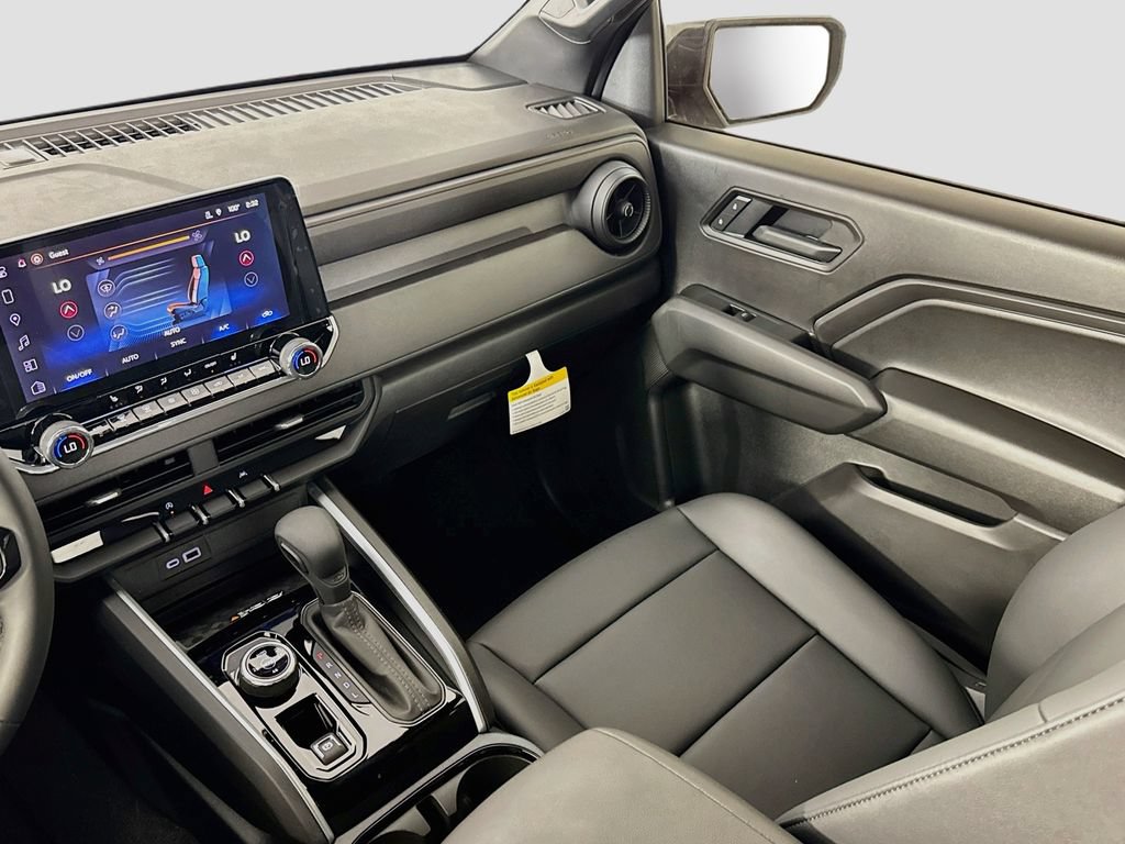 New 2026 Chevrolet Colorado Trail Boss AWD/4WD image 25