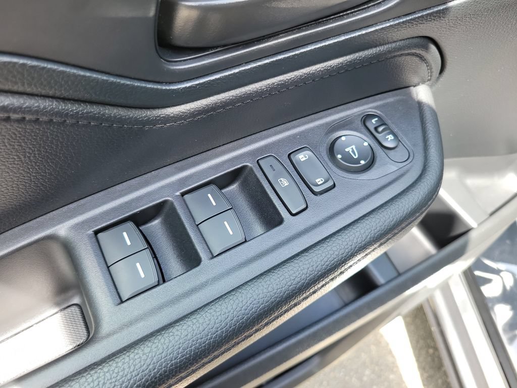 Used 2023 Honda Odyssey EX-L image 18