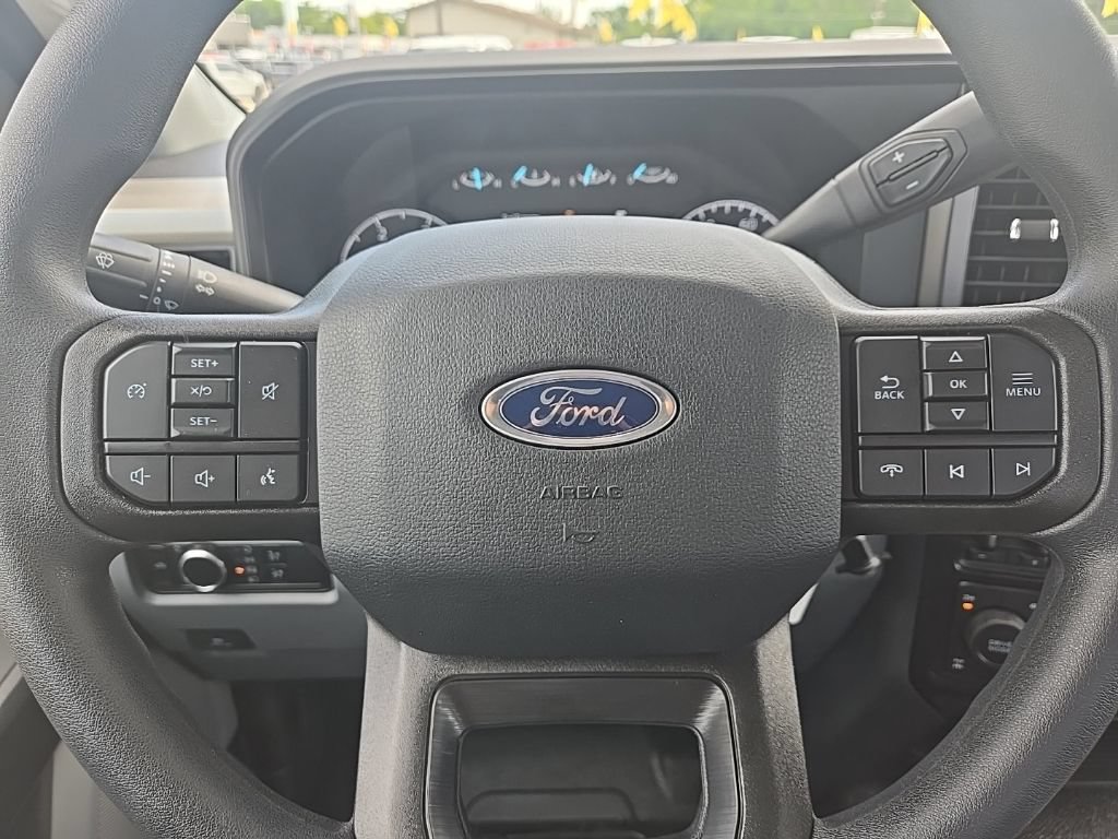 New 2026 Ford F350 XL w/ XL Driver Assist Package AWD/4WD image 32