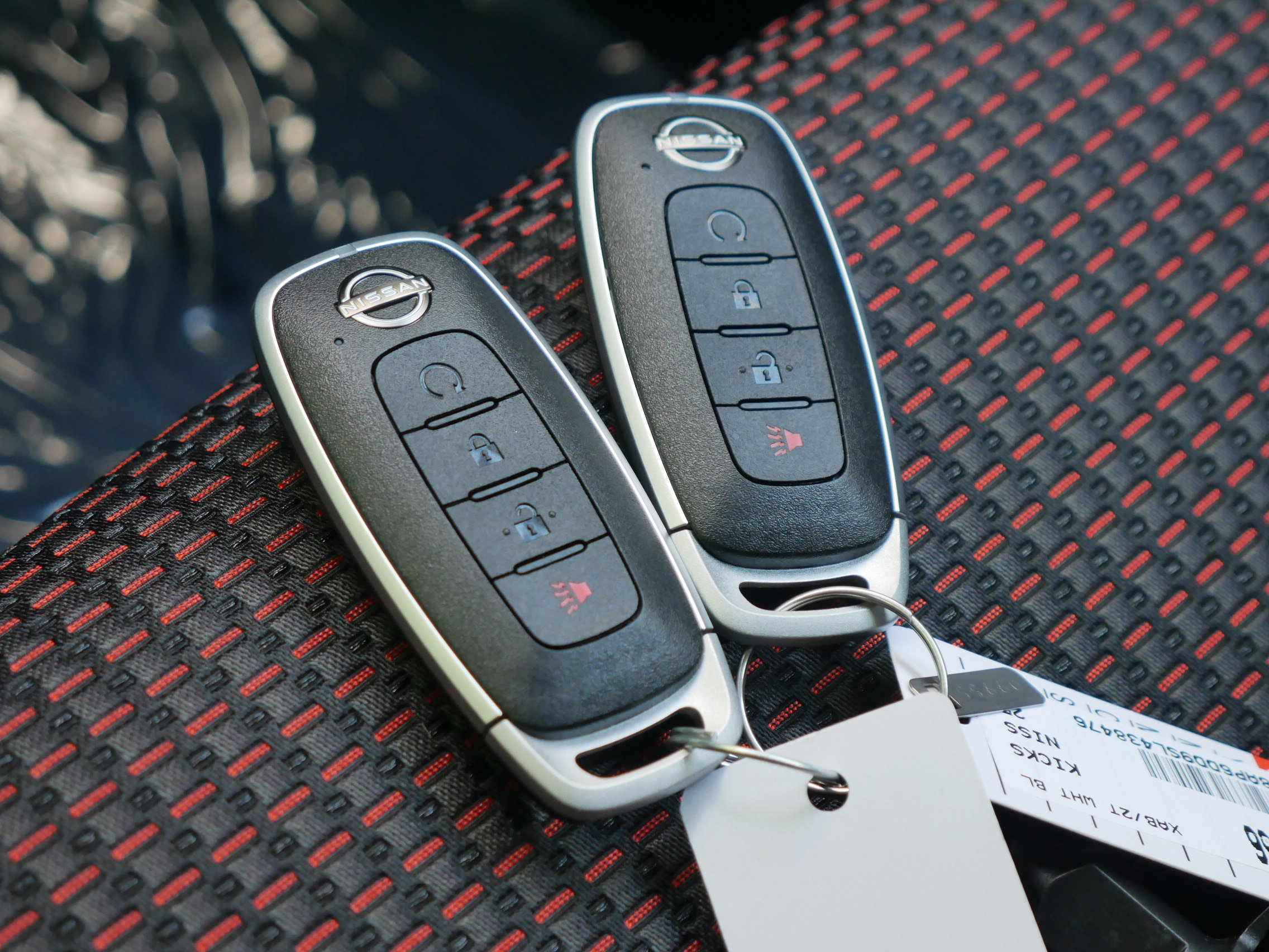 New 2025 Nissan Kicks SR w/ SR Premium Package image 33