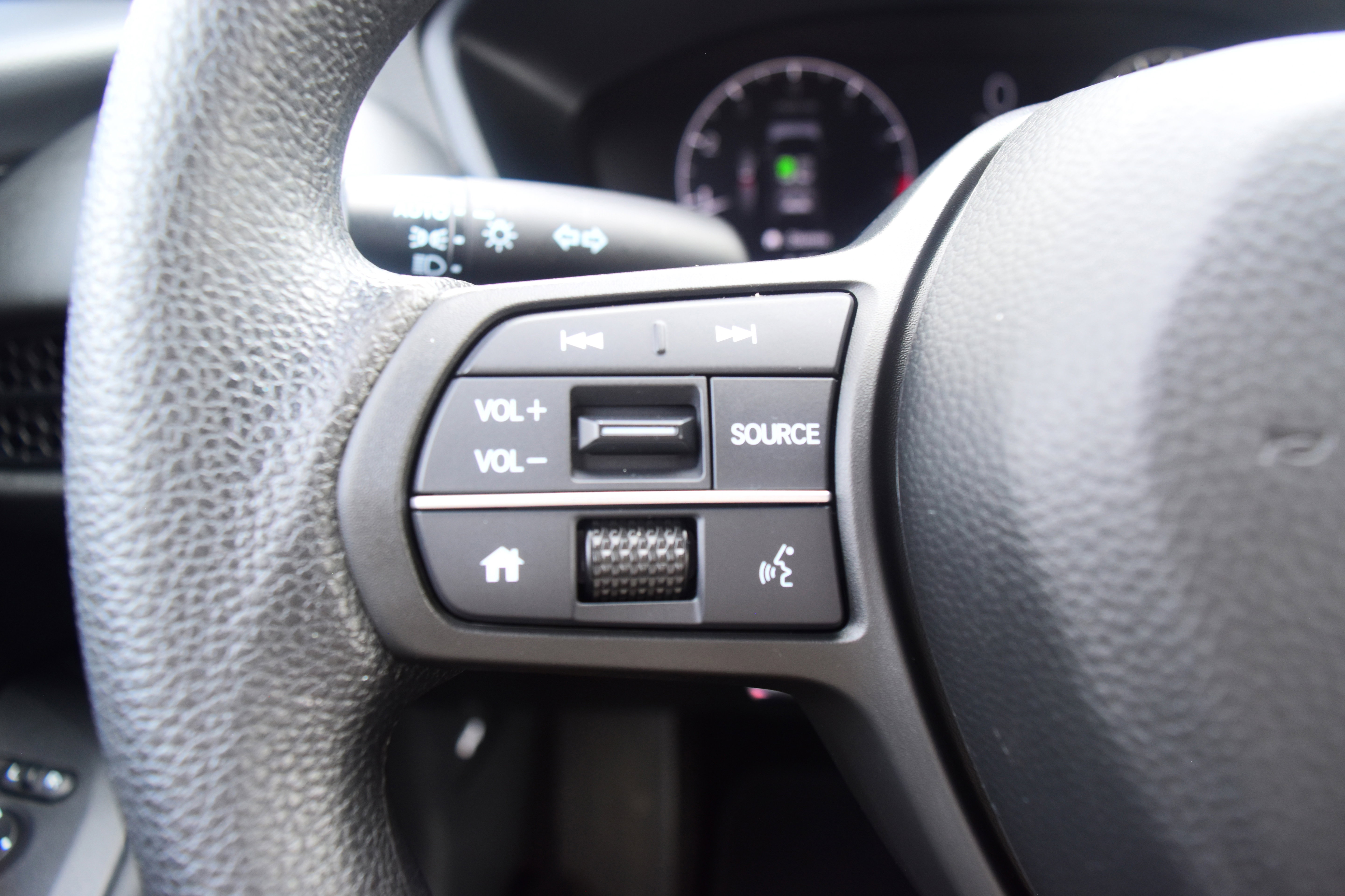 Certified 2023 Honda HR-V LX image 17